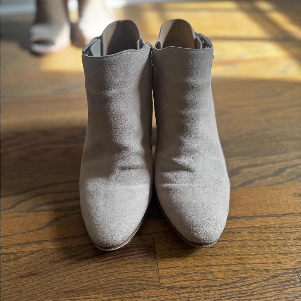 Michael Kors Suede Ankle Booties size 11/41